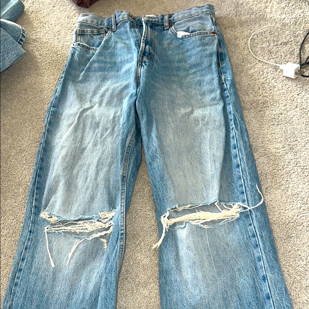 Zara high waisted Ripped Jeans